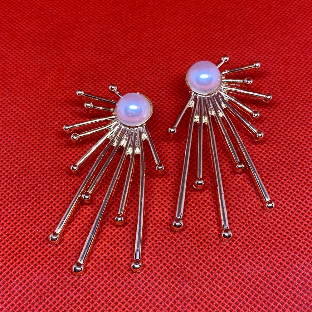 Gold Starburst Earrings with Pearl Accent